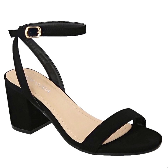 TOP Moda Shoes - Brand New Women’s Chunky Heel Sandals - Black
